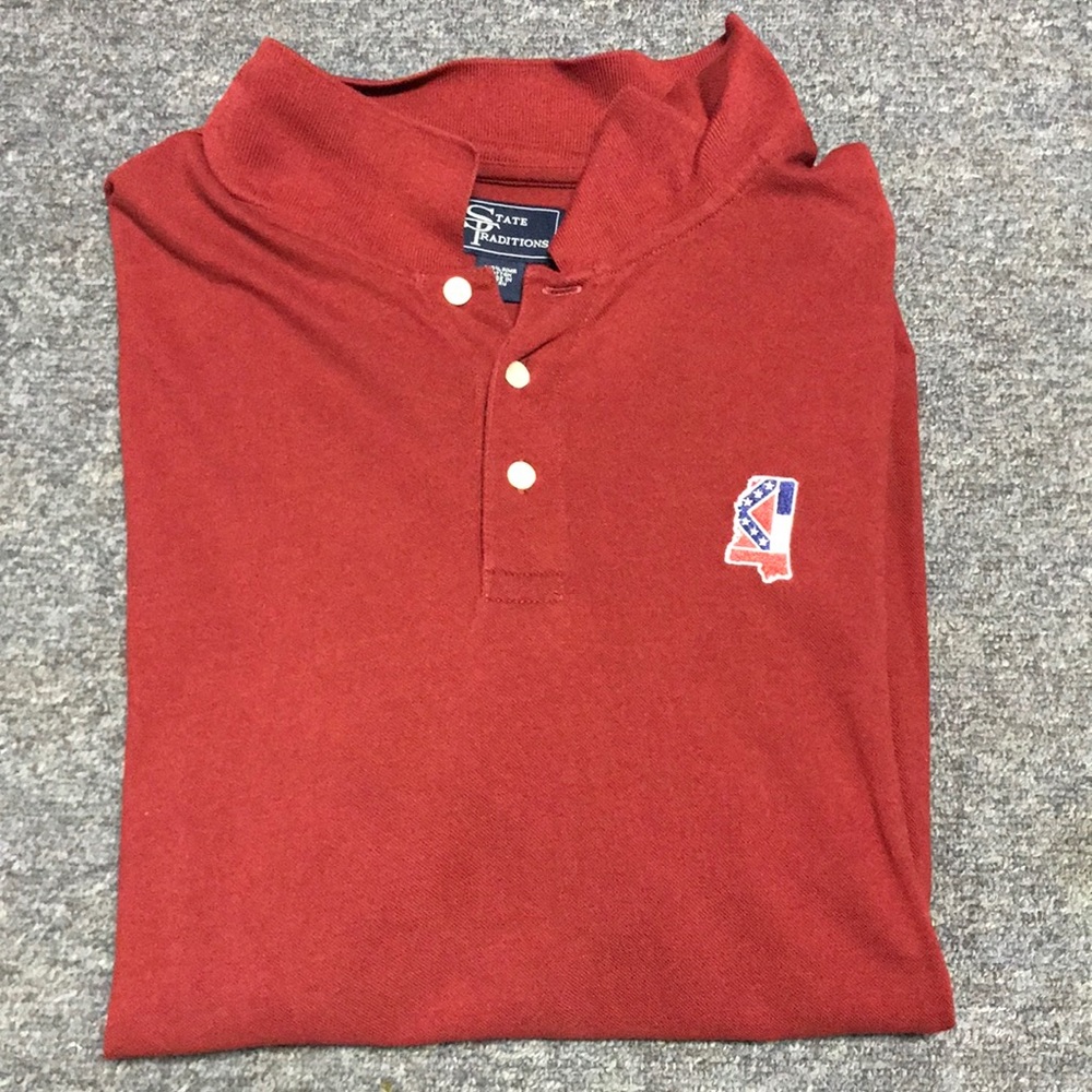 State Traditions Mississippi logo polo